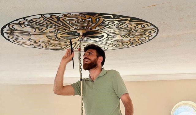 İmamın sanat sevgisi camiye yansıdı