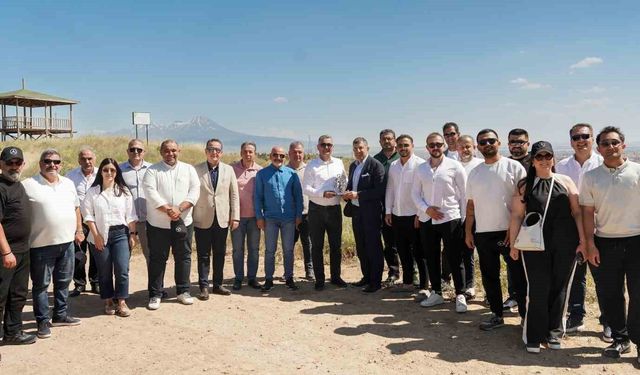 Kâmil Koç ve Mercedes-Benz Türk'ten 100'üncü yıla özel hatıra ormanı