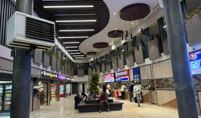 Karabük Şehirlerarası Otobüs Terminali yenilenen yüzüyle hizmete başladı