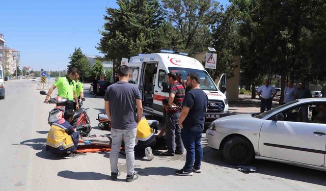 Karaman'da otomobille çarpışan elektrikli bisikletin sürücüsü yaralandı