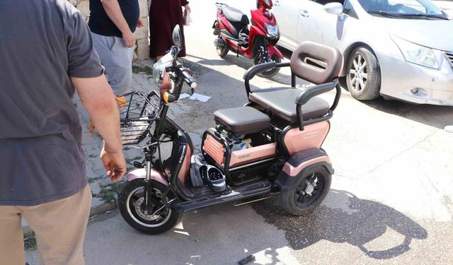 Karaman'da otomobille elektrikli bisiklet çarpıştı: 2 çocuk yaralandı