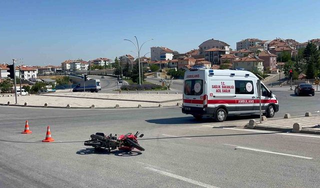 Karaman'da otomobille motosiklet çarpıştı: 1 yaralı
