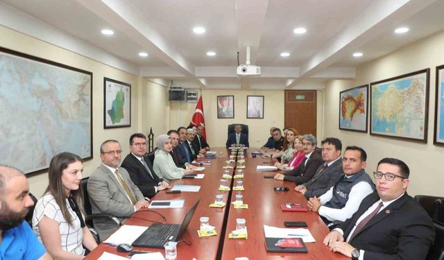 Kars'ta kadına yönelik şiddetle mücadelede güç birliği: 28 bin 766 vatandaşa ulaşıldı