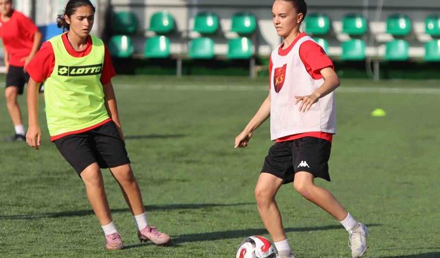 Kayseri Kadın Futbol Kulübü, Süper Lig'e hazırlanıyor