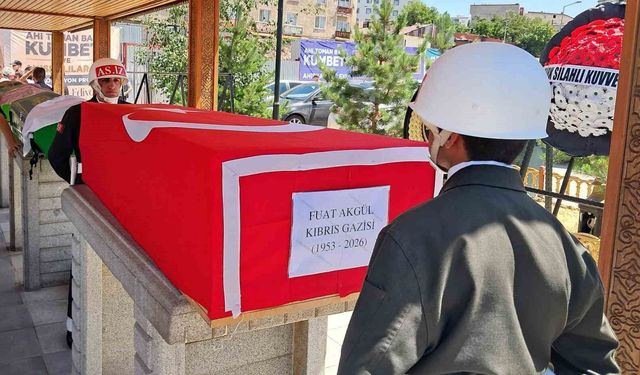 Kıbrıs Gazisi Fuat Akgül son yolculuğuna uğurlandı