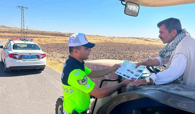 Kilis'te Jandarmadan tarım sezonunda traktör denetimi