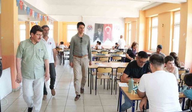 Köyceğiz'de 15 Temmuz Satranç Turnuvası düzenlendi