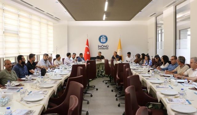 Lise rehber öğretmenleri İnönü Üniversitesi'nde bir araya geldi