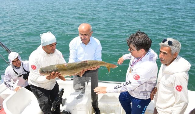 Malatya'da sınırları aşan turna balığı heyecanı