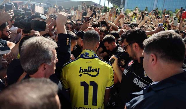 Mason Greenwood'a İstanbul'a coşkulu karşılama