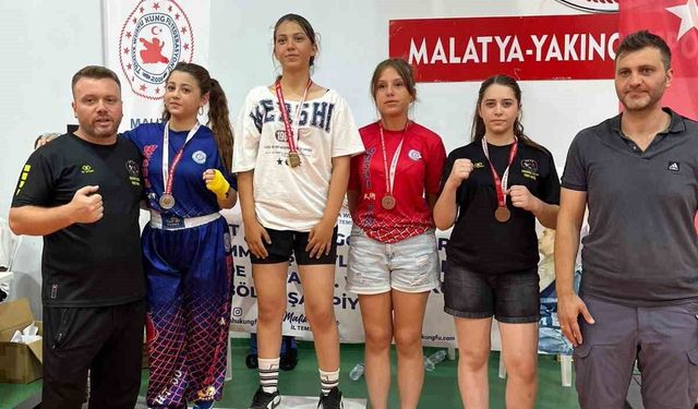 Niğde Wushu Takımı Malatya'dan 17 madalyayla döndü
