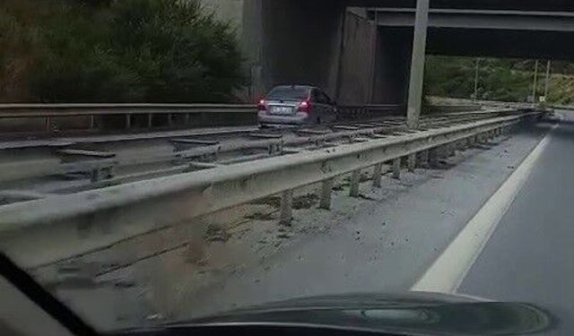 Otoyolda ters şeritte ilerleyen otomobil hayrete düşürdü