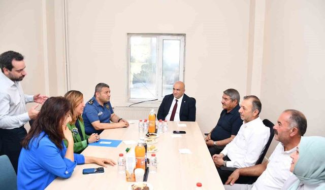 Patnosta dijital gençlik merkezi kapılarını açtı