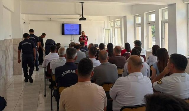 Sinop'ta jandarma personeline psikososyal destek eğitimi