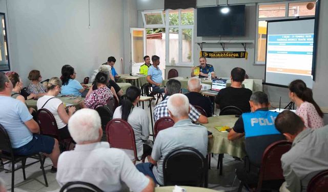 Tekirdağ Emniyeti Aydoğdu Mahallesi'nde vatandaşlarla buluştu