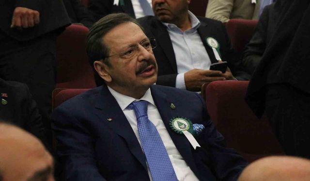TOBB Başkanı Hisarcıklıoğlu: 'Babanın oğula kefil olmadığı yerde biz kefil oluyoruz'