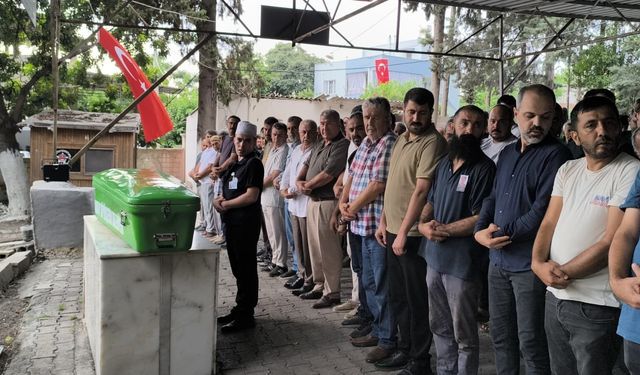 Üzerine benzin dökerek kendini yakan zihinsel engelli şahıs, 9 gün sonra yaşam mücadelesini kaybetti