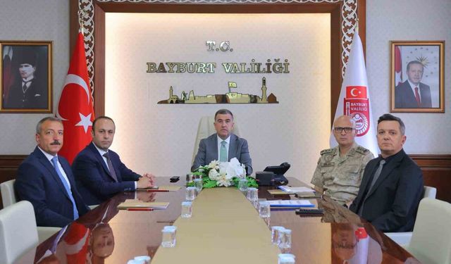 Vali Eldivan Spor Güvenliği Değerlendirme Toplantısına katıldı