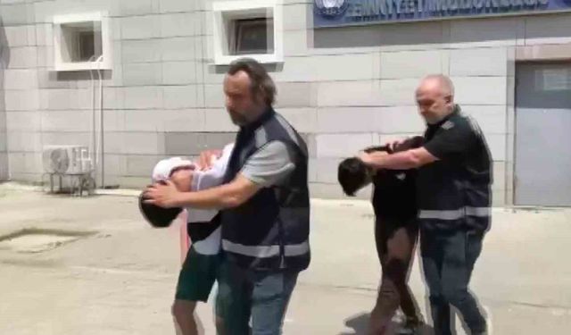 'Vatandaşlık vereceğiz' yalanıyla aldıkları 175 gram altınla kaçan dolandırıcılar yakalandı