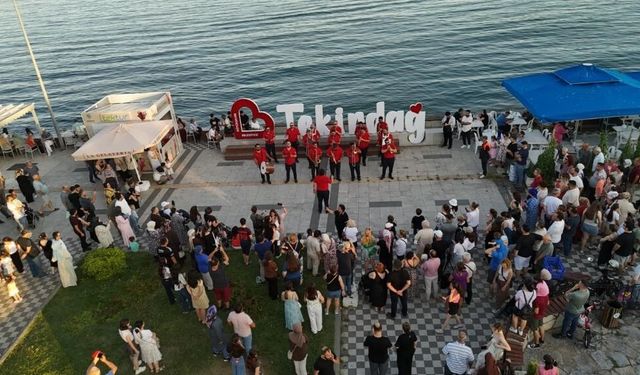 'Yaz konserleri' müzik coşkusunu ilçelere taşıyor