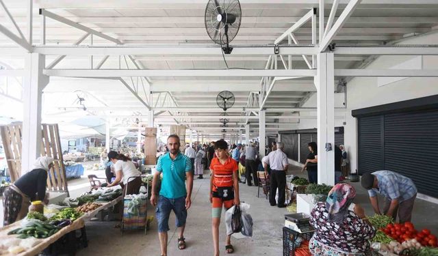 Yenilenen Yatağan pazaryerinden halk da, esnaf da memnun