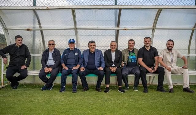 Çaykur Rizespor Yönetimi Erzurum Kampını Ziyaret Etti