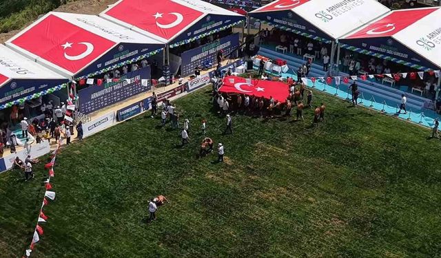 11. Arnavutköy Yağlı Güreşleri'nde başpehlivan Serdar Yıldırım oldu