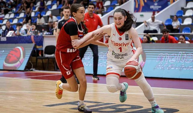 16 Yaş Altı Yıldız Kız Milli Takımı çeyrek finalde