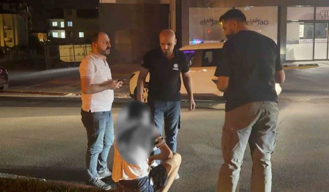 Aksaray'da 17 yaşındaki çocuk arkadaşı tarafından sırtından bıçaklandı