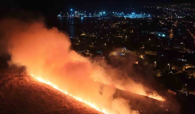 Aşıklar Tepesi alev alev yandı: Geceyi gündüze çeviren yangın havadan görüntülendi