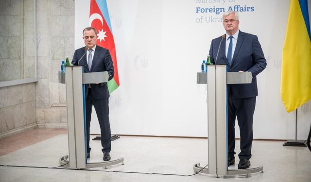 Azerbaycanlı Bakan Bayramov: 'İhtiyaç duyulması halinde Ukrayna'ya da doğal gaz tedarik etmeye hazırız'