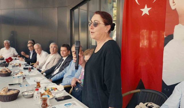 Başkan Aydın, Muradiye'de vatandaşların sesine kulak verdi