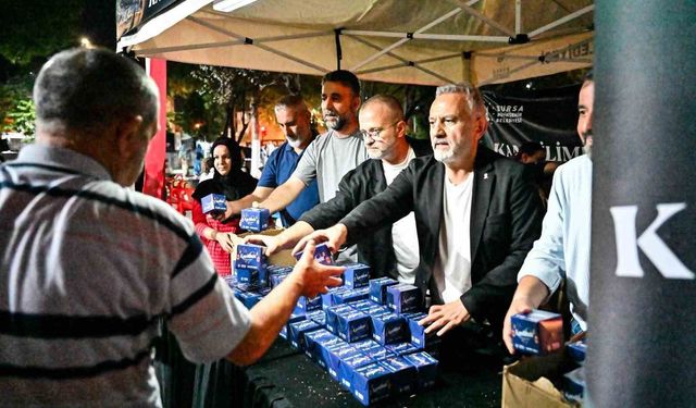 Başkan Vekili Biba, Mevlid Kandili'ni Bursalılarla birlikte idrak etti