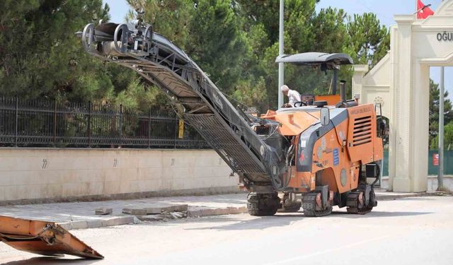 Bilecik'te sıcak asfalt çalışması başladı