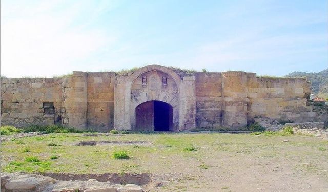Çardak'ın geçmişi fotoğraflarla yeniden hayat bulacak