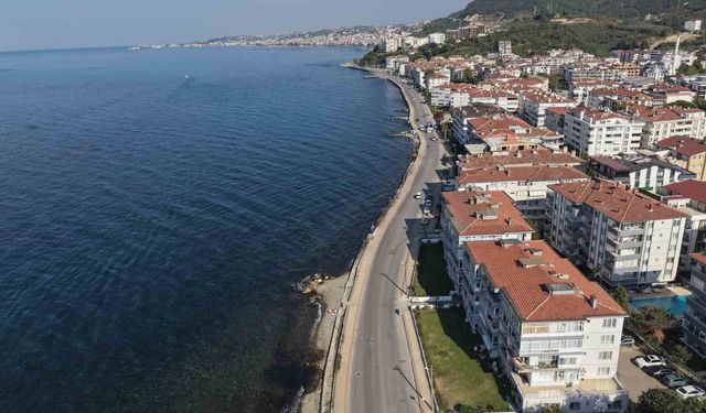 Çınarcık'ta denize girmek yasaklandı: Deniz kirlendi, ceza yağdı