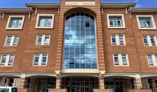 Cinsel istismar 32 yıl ceza almıştı, karar istinaftan dönünce yeniden yargılanmaya başladı