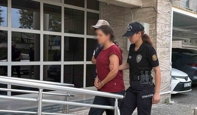 Darbeci FETÖ'cü Burkay Karatepe'nin ablası adliyeye sevk edildi