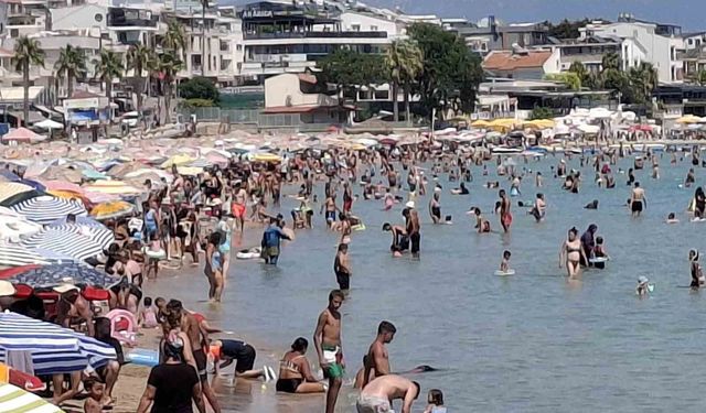 Didim'de yaz keyfi sürüyor