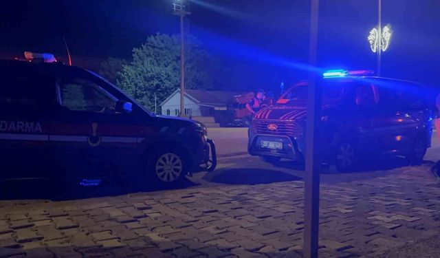 Elazığ'da bıçaklı ve silahlı kavga: 3 yaralı