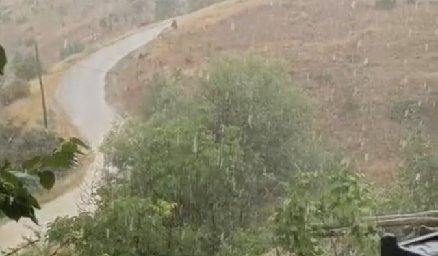 Elazığ'da sağanak yağış aralıklarla etkili oluyor