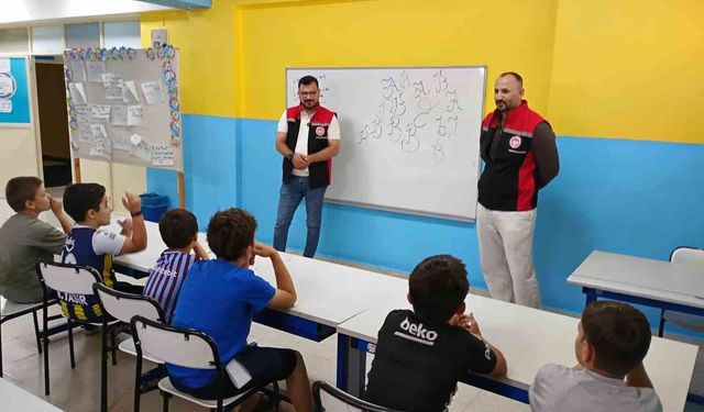 Erzincan'da öğrencilere modern tarım uygulamaları anlatıldı