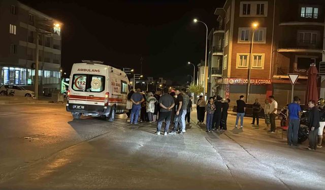 Eskişehir'de motosikletin yayaya çarptığı kazada 2 kişi yaralandı