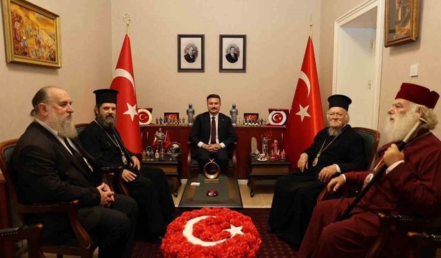 Fener Rum Patriği Bartholomeos'tan Gökçeada Kaymakamı Acar'a ziyaret