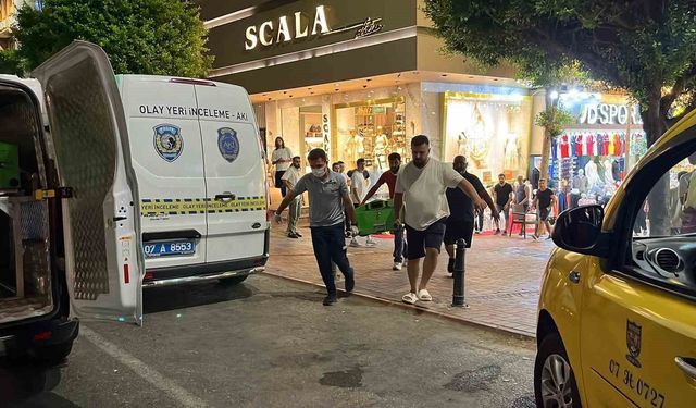 Haber alınamayan İsveçli turist, otel odasında ölü bulundu