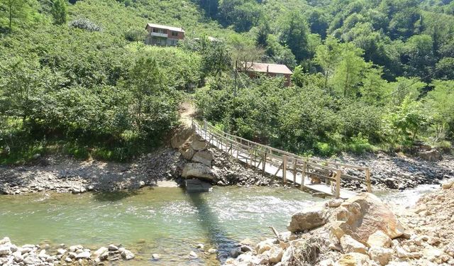 Her kullandıklarında dereye düşme korkusu yaşıyorlar