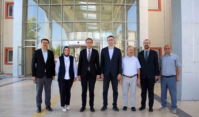 İl Sağlık Müdürü Erşan'dan Emel-Mehmet Tarman Kadın Doğum ve Kadın Hastalıkları Kliniği'ne ziyaret