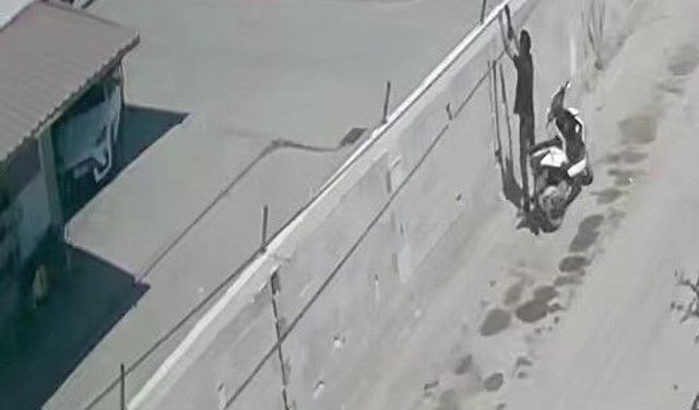 İnternet kablolarını gündüz vakti kesip çaldı