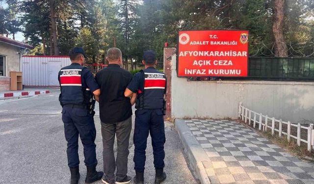 Jandarma çeşitli suçlardan aranan 40 kişiyi yakaladı