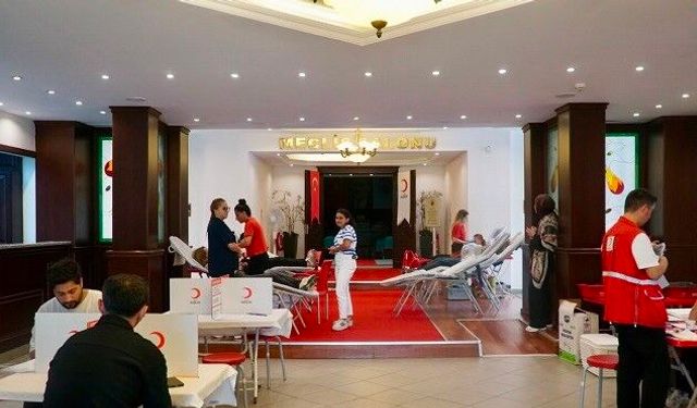 Kağıthane'de kan bağışı kampanyası başladı: 'İyilik aşkına, kan bağışına'